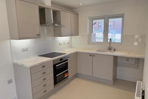 486 Kitchen.jpg