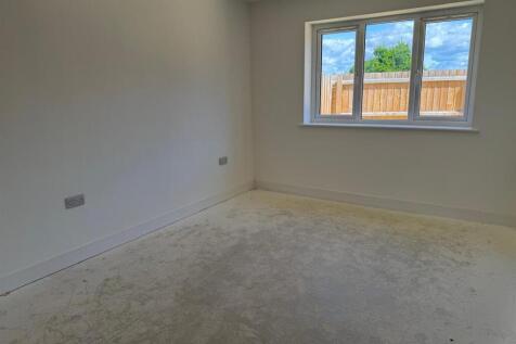 486 bedroom.jpg