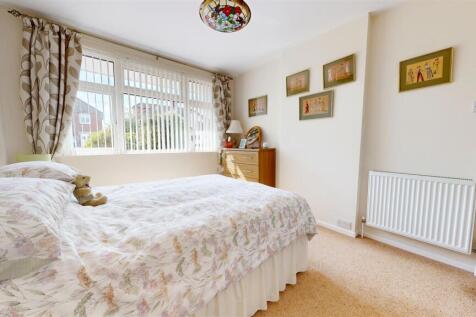 BEDROOM ONE.jpg