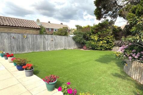 GARDEN 3.jpg