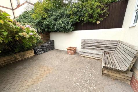 REAR PATIO.jpg