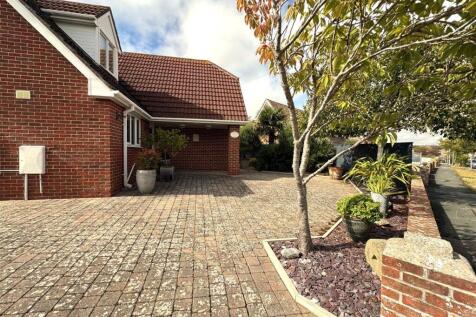 DRIVEWAY.jpg