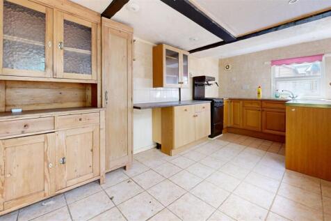 Kitchen (38).jpg