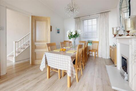 Dining-Room (4).jpg