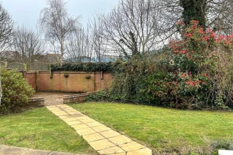 GARDEN 3.jpg
