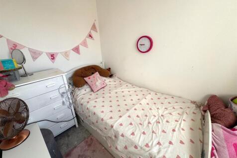 BEDROOM THREE.jpg