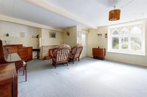 Living-Room (28).jpg