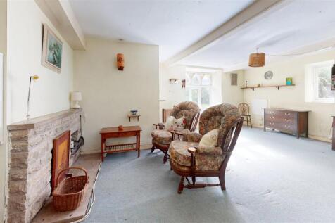 Living-Room (29).jpg