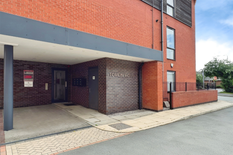Communal Entrance