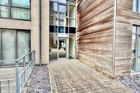 Communal Entrance