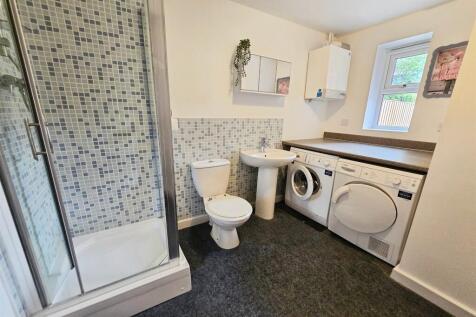 Shower Room/Utility