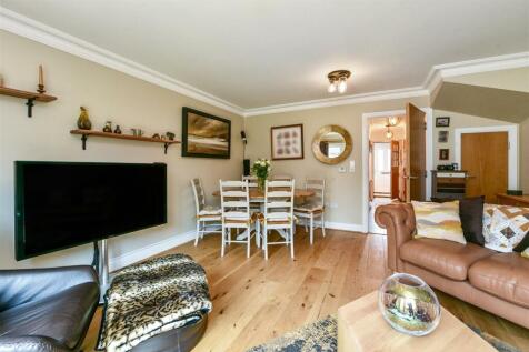 Living / Dining Room