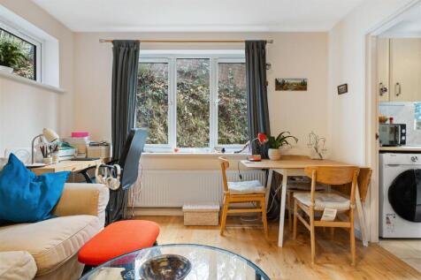 Living / Dining
