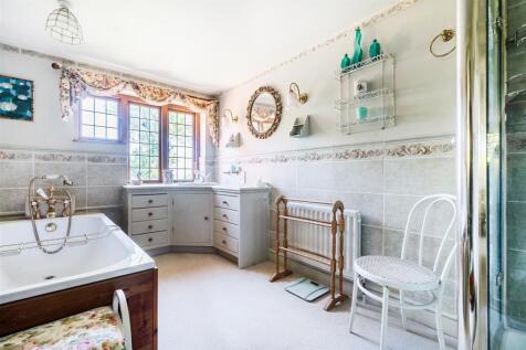 Master En-Suite