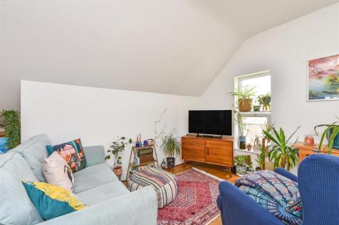 Kitchen / Living