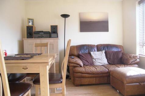 Living Room.jpg