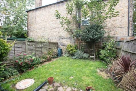 1_15 St Johns Road010.jpg
