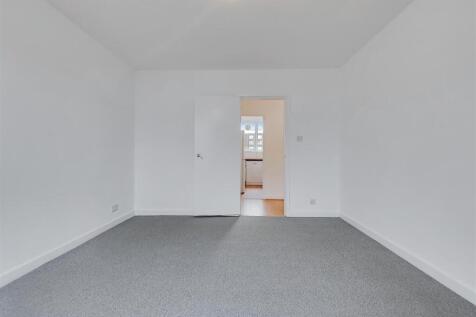 3_Bedroom 2-0.jpg
