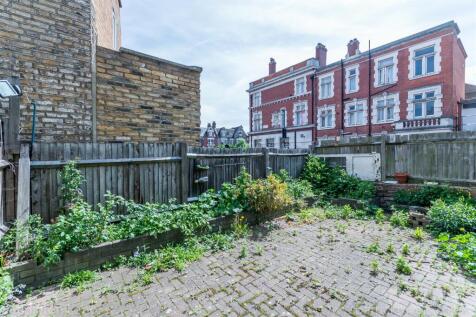 2 Ullswater Road-6 (1).jpg