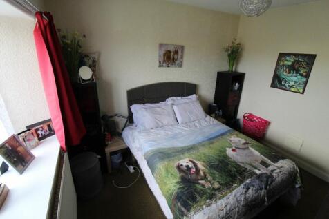 Chapel House Bed 3