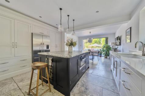 Kitchen (2)