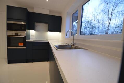 Kitchen 1.JPG