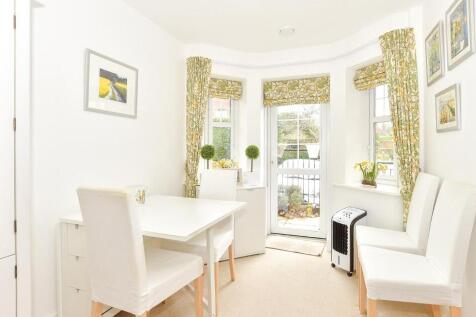 Dining Room.jpeg