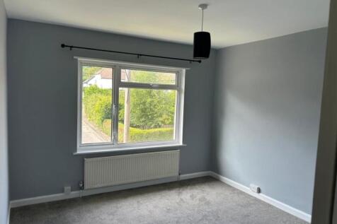 bedroom 1.jpeg