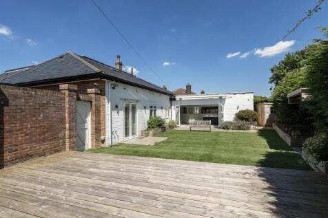 Burston-Drive-20.jpg