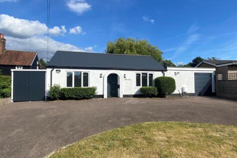 Ard Maca, Sleapshyde Lane, - Front - 3.jpg