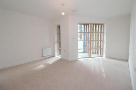 002 Billingham House - Bedroom One - 1.JPG
