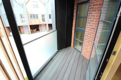 002 Billingham House - Balcony.JPG