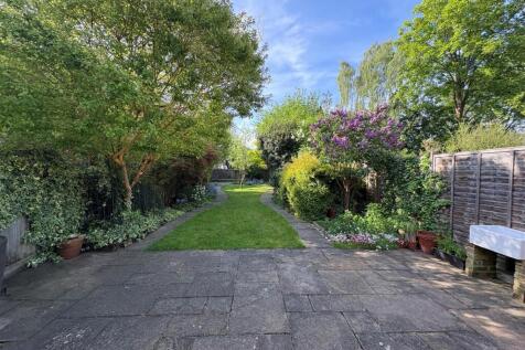 Garden 1.jpg