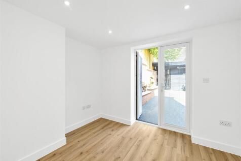 LondonRoad-09.jpg
