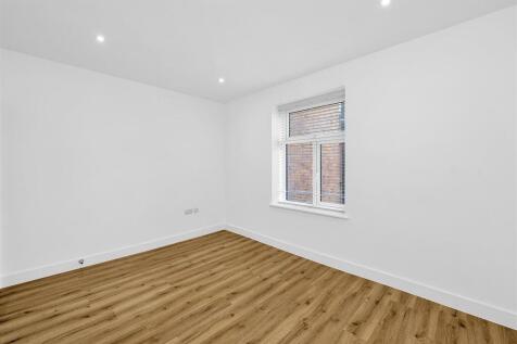 2-113-LondonRoad-10.jpg