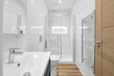 2-113-LondonRoad-04.jpg