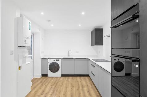 1-115-LondonRoad-03.jpg