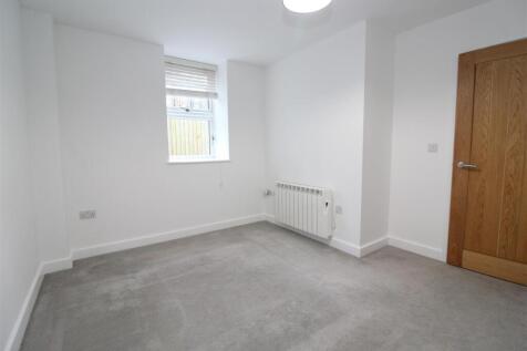 Flat 4 Porters Wood House - New Photos 2022 (10).J