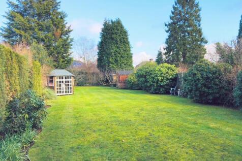 062 Beaumont Avenue - Garden2 2018.jpg