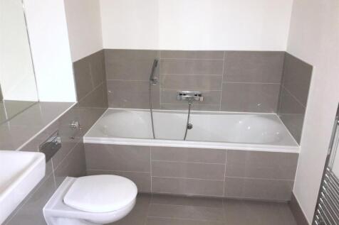 Flat 13 Walter Slade Court - Bathroom Two.jpg
