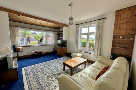 Sitting Room: