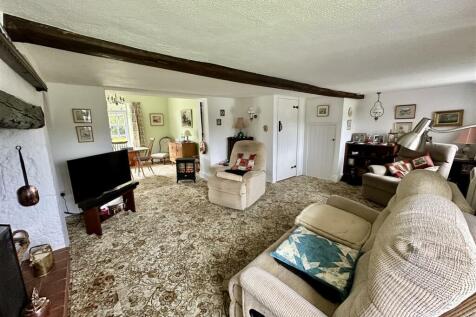 Sitting Room: