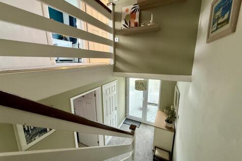 Entrance hallway: