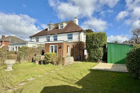 Rear Garden: