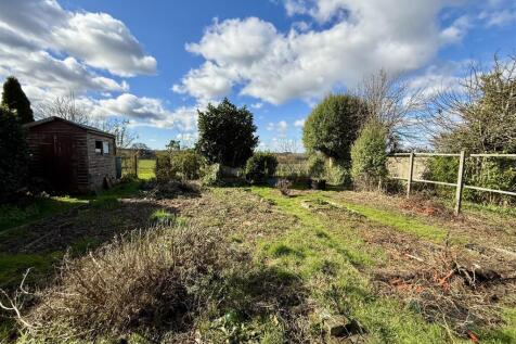 Rear Garden: