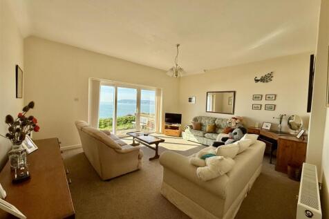 Sitting Room: