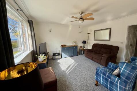 Open Plan Living Area: