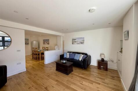 Sitting Room:
