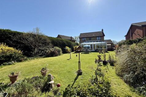 Rear Garden: