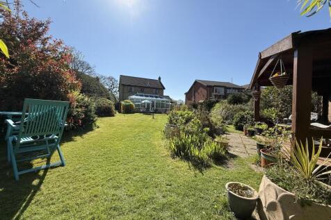 Rear Garden: